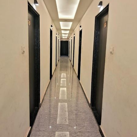 Hotel Shiv Mangalam Near Kashi Vishwanath Tample Varanasi Exterior photo